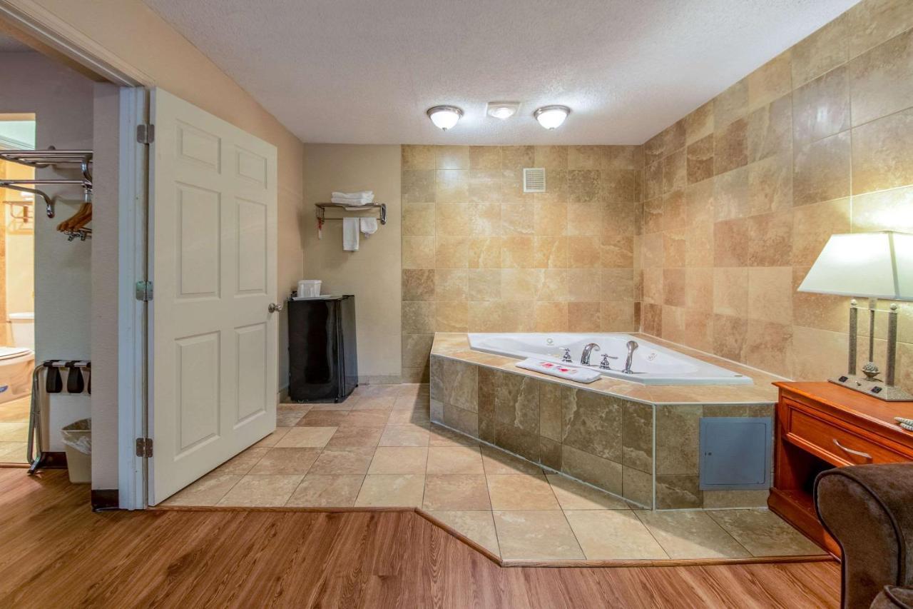 Econo Lodge Mount Laurel Luaran gambar