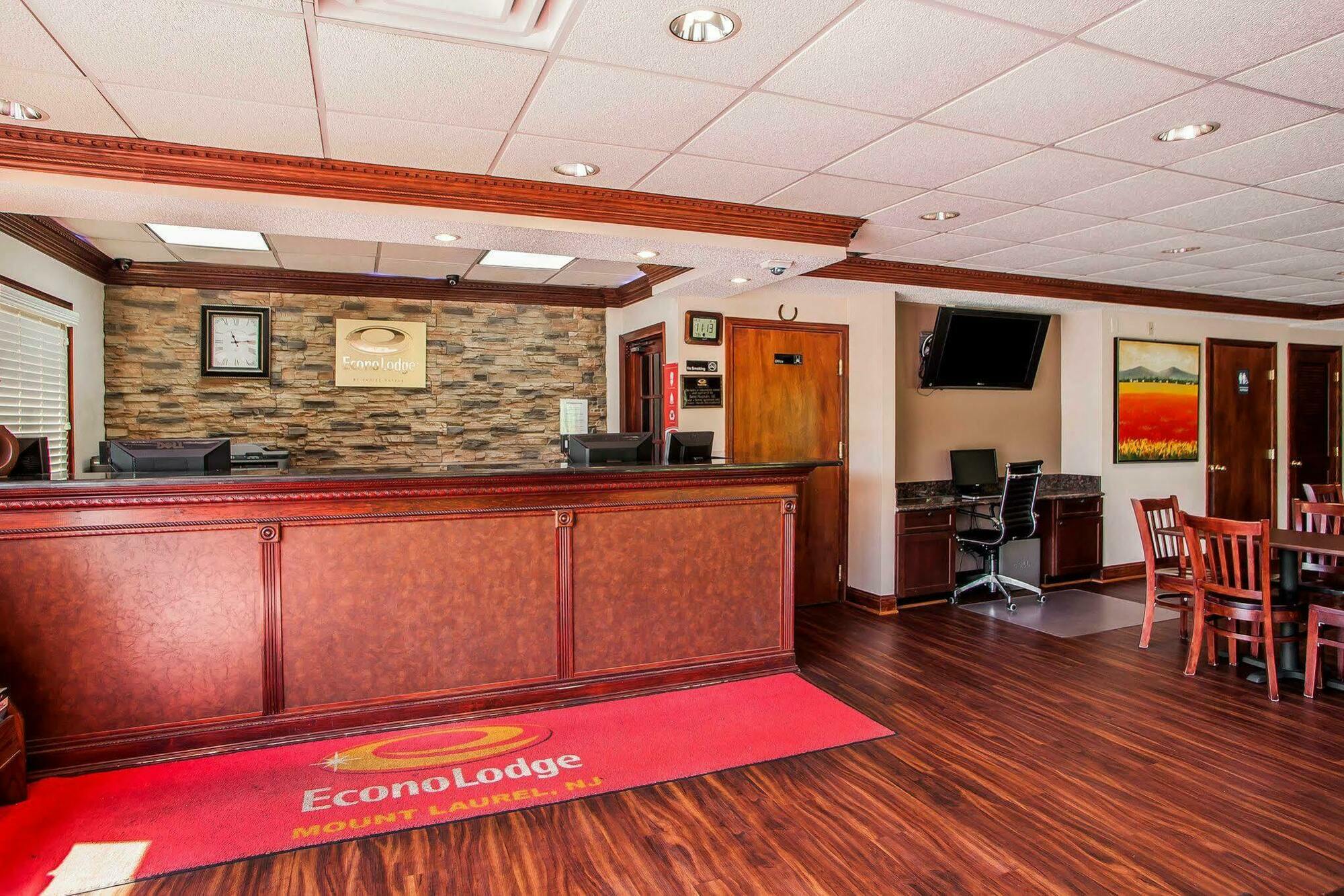 Econo Lodge Mount Laurel Luaran gambar